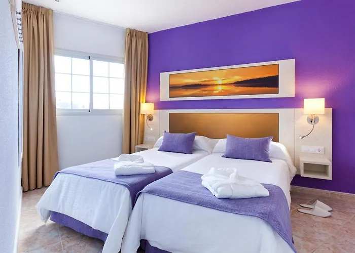 Checkin Atlantida Hotel apartamentowy