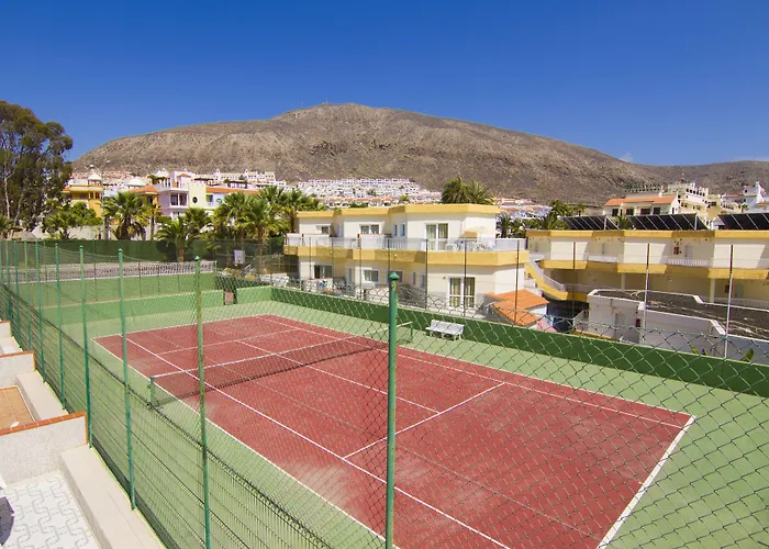 Checkin Atlantida Hotel apartamentowy 3*