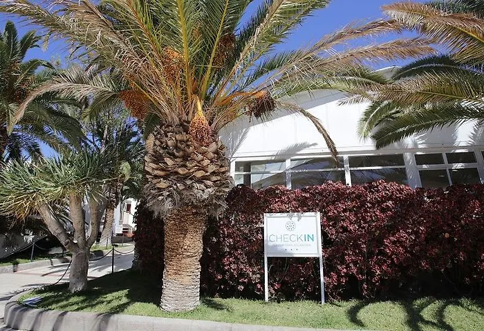 Hotel apartamentowy Checkin Atlantida 3*