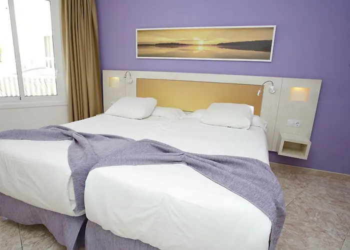 Hotel apartamentowy Checkin Atlantida 3*