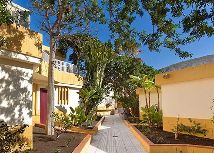 Hotel apartamentowy Checkin Atlantida