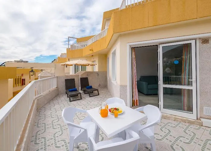 Checkin Atlantida Hotel apartamentowy 3*