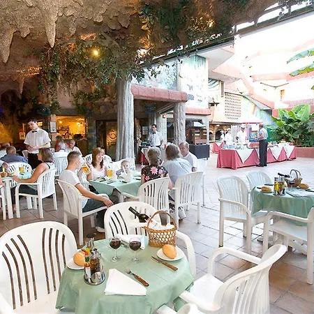 Checkin Atlantida Apart Otel