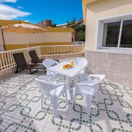 Checkin Atlantida شقة فندقية