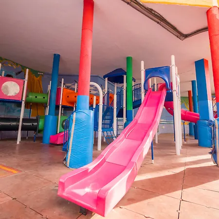 Checkin Atlantida شقة فندقية لوس كريستيانوس