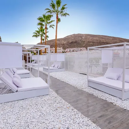 Checkin Atlantida Apart Otel