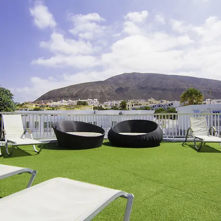 Checkin Atlantida 3* Лос Кристианос