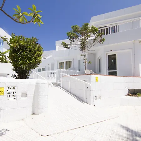 Checkin Atlantida 3* Лос Кристианос