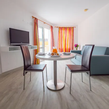 Checkin Atlantida Apart Otel 3*