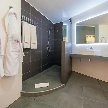 Checkin Atlantida لوس كريستيانوس