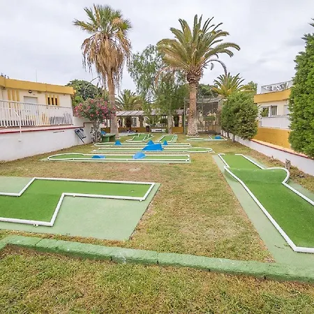 Checkin Atlantida شقة فندقية