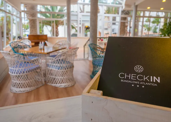 Apart Otel Checkin Atlantida Los Cristianos (Tenerife)