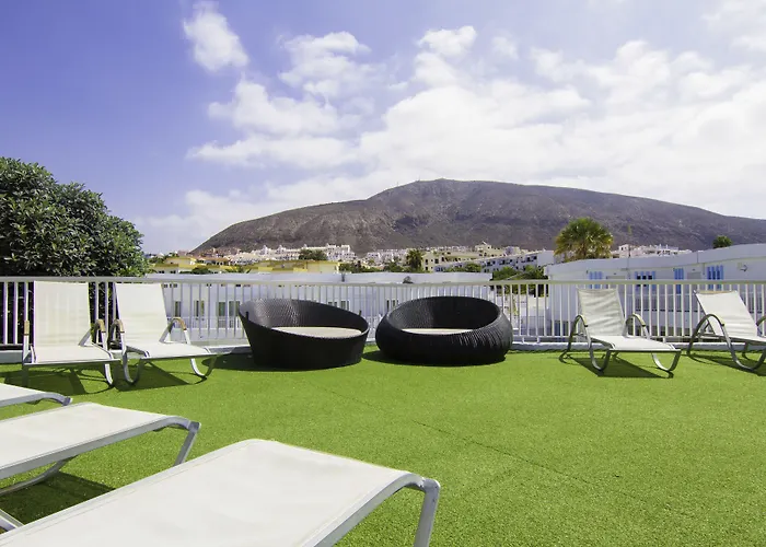 Checkin Atlantida 3* Los Cristianos (Tenerife)