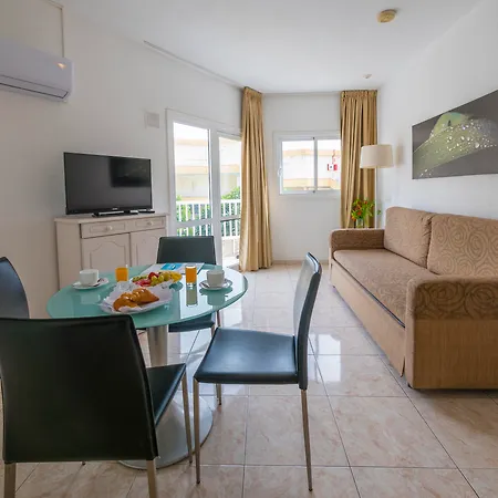 Apart-hotel Checkin Atlántida Los Cristianos (Tenerife)