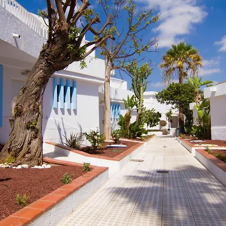 Apart-hotel Checkin Atlántida 3*