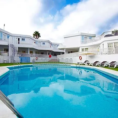 Aparthotel Checkin Atlantida Los Cristianos (Tenerife)