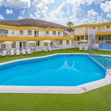 Checkin Atlantida 아파트호텔 3*