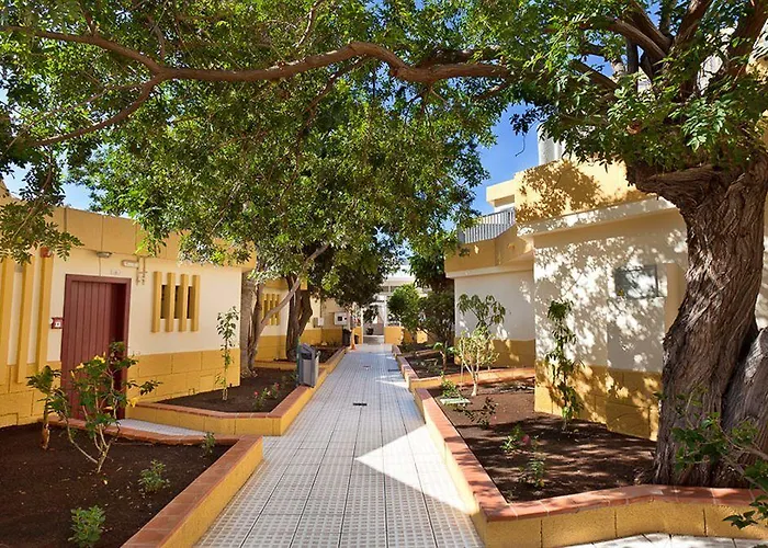 Checkin Atlantida Aparthotel