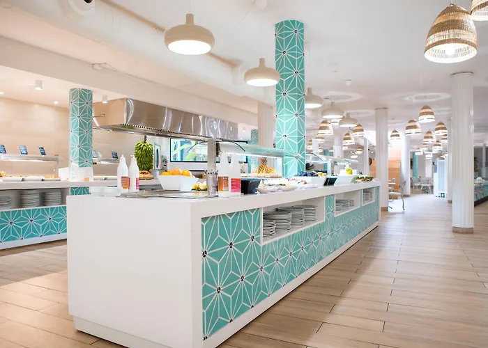 Checkin Atlántida Los Cristianos (Tenerife)